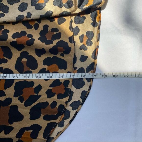 Judith March Anthropologie Leopard Print Neck Tie Blouse Size Small - Picture 13 of 13